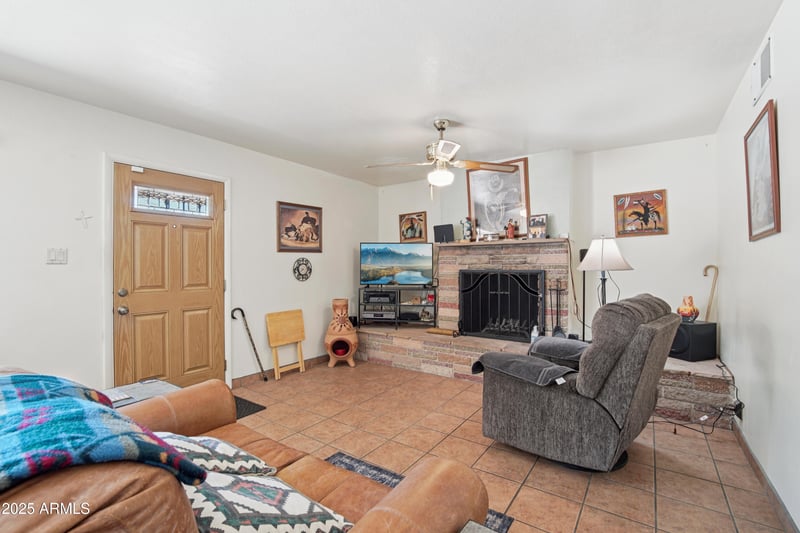 8514 8th St, Phoenix, AZ 85020
