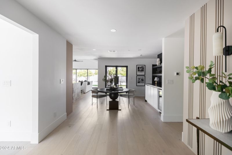 8514 E Turney Ave, Scottsdale, AZ 85251