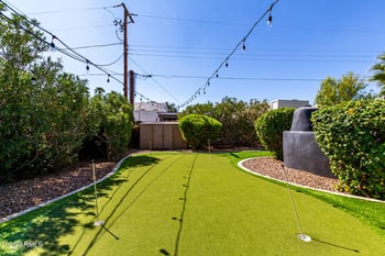 8515 Mackenzie Dr, Scottsdale, AZ 85251