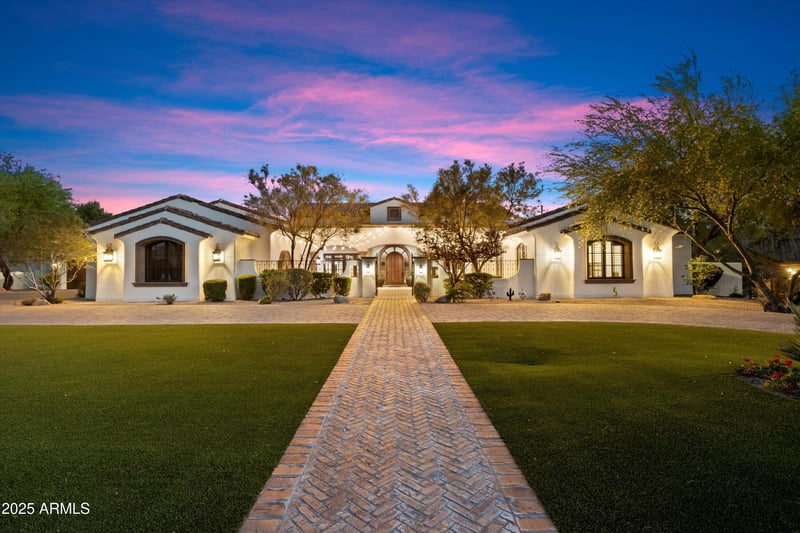 8515 Sutton Dr, Scottsdale, AZ 85260