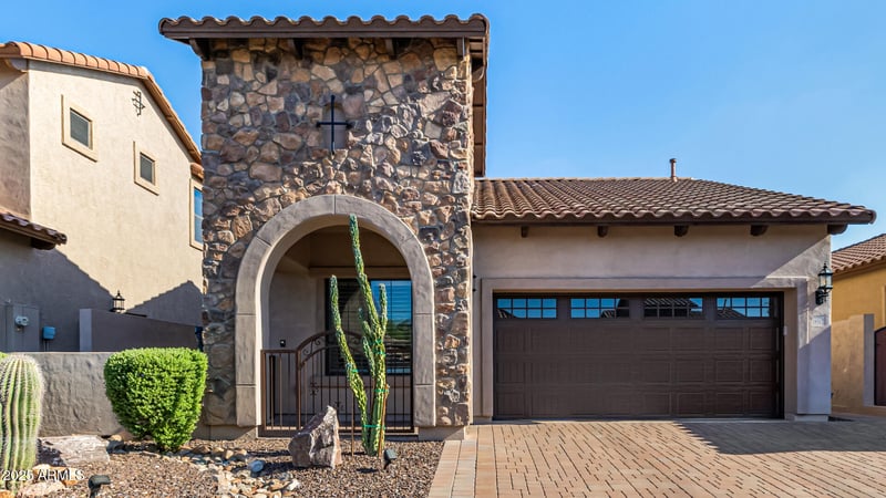 8517 Indigo St, Mesa, AZ 85207