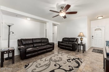 8517 Lindner Ave, Mesa, AZ 85209