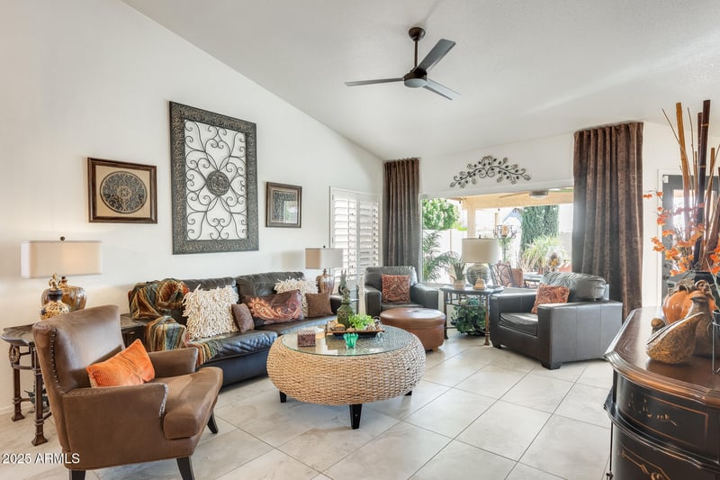 8517 Rockwood Dr, Peoria, AZ 85382