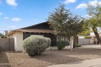 8517 Thomas Rd, Scottsdale, AZ 85251