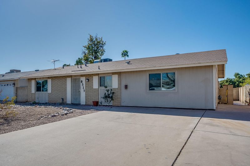 8517 W Weldon Ave, Phoenix, AZ 85037