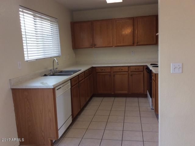 852 E Saratoga St, Gilbert, AZ 85296