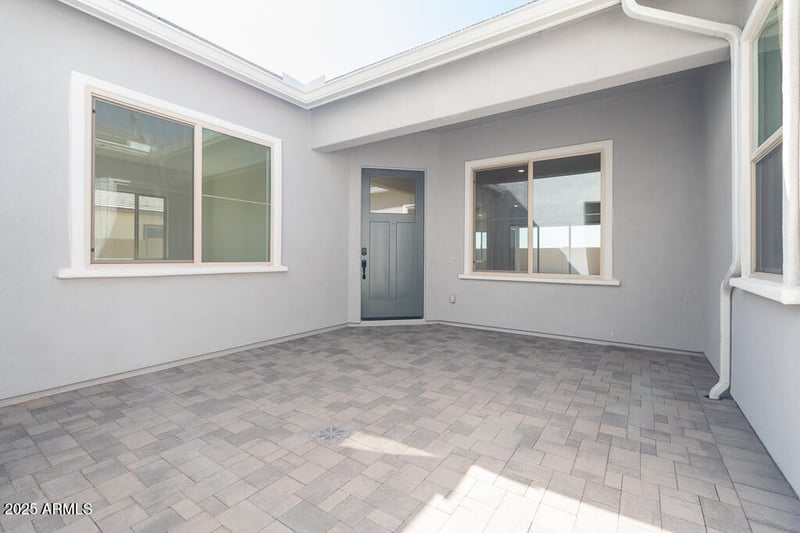 852 Golden Ore Ps, Apache Junction, AZ 85120