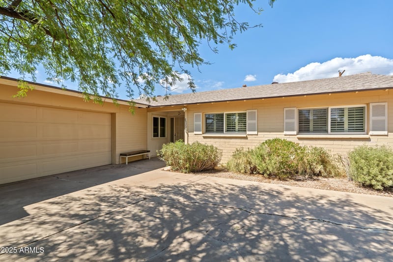 8520 Keim Dr, Scottsdale, AZ 85250