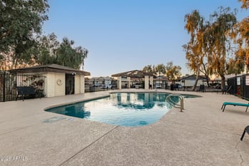 8520 Palm Ln #1070, Phoenix, AZ 85037