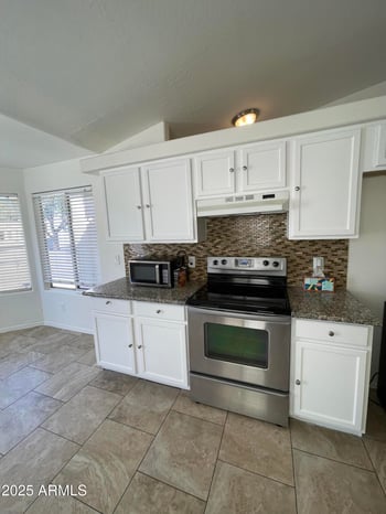 8520 Palm Ln #1080, Phoenix, AZ 85037