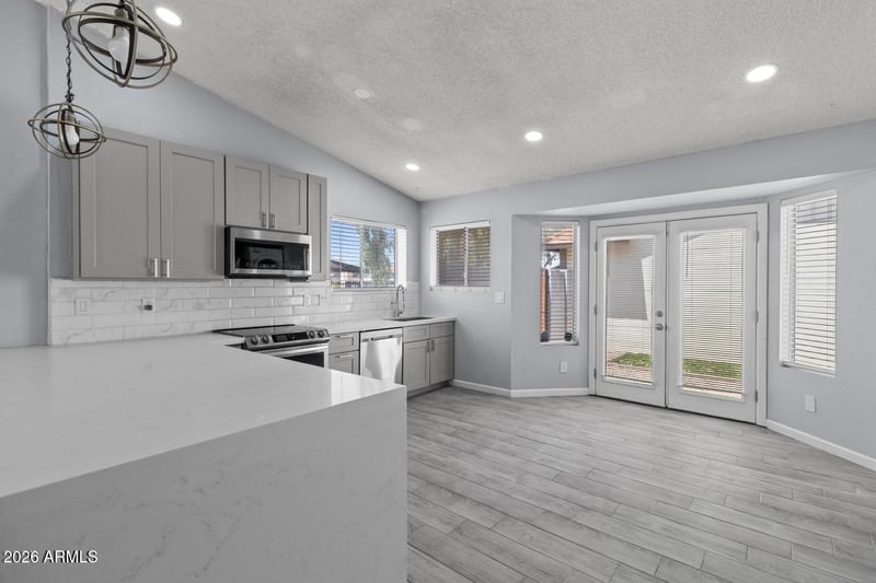 8520 W Palm Ln #1037, Phoenix, AZ 85037