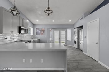 8520 W Palm Ln #1037, Phoenix, AZ 85037
