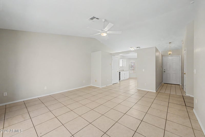 8520 W Palm Ln #1105, Phoenix, AZ 85037