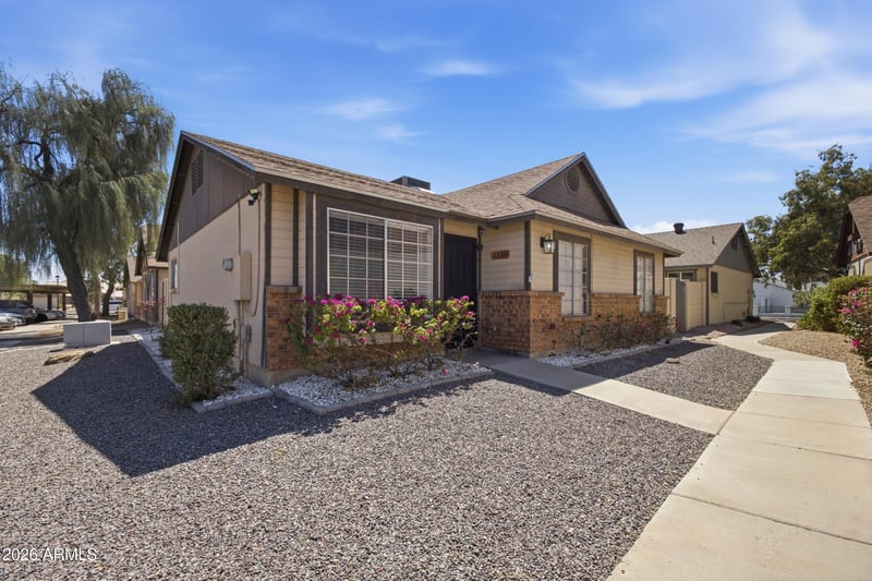 8520 W Palm Ln #1130, Phoenix, AZ 85037