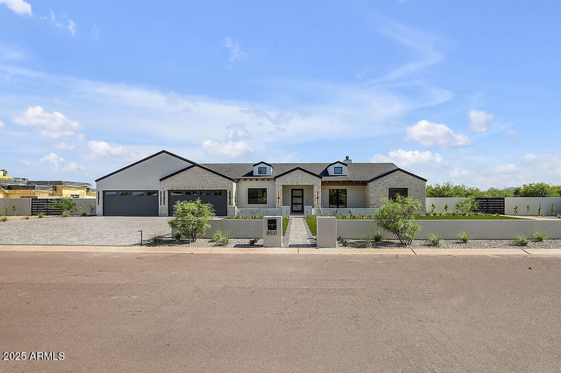 8521 Desert Cove Ave, Scottsdale, AZ 85260