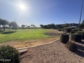 8521 Clovis Ave, Mesa, AZ 85208