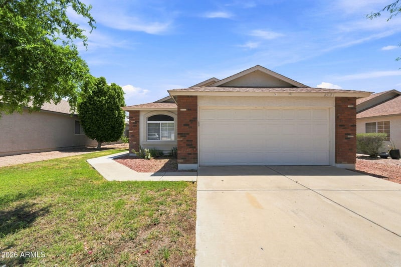 8521 E Clovis Ave, Mesa, AZ 85208