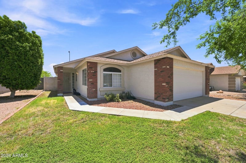 8521 E Clovis Ave, Mesa, AZ 85208