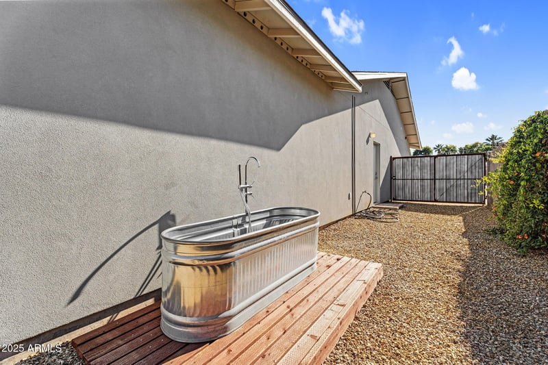 8522 Vernon Ave, Scottsdale, AZ 85257