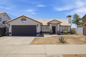 8523 W Palm Ln, Phoenix, AZ 85037