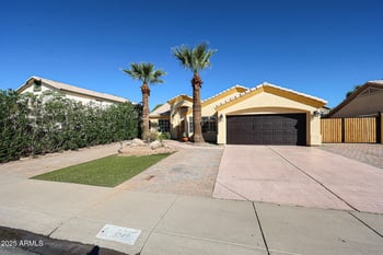8524 Lewis Ave, Phoenix, AZ 85037