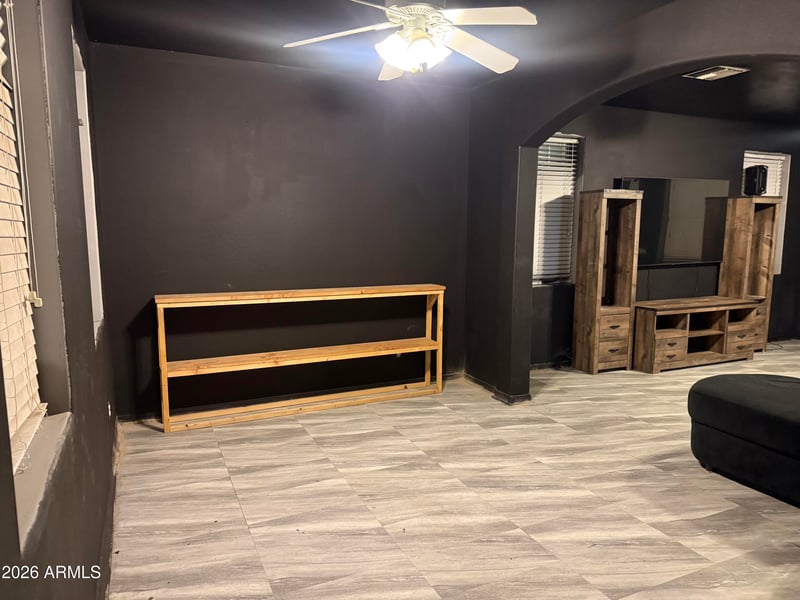 8524 Monroe St, Peoria, AZ 85345