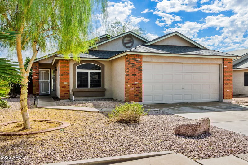 8525 Carol Ave, Mesa, AZ 85208