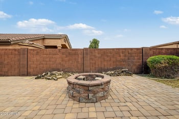 8525 W Chickasaw St, Tolleson, AZ 85353