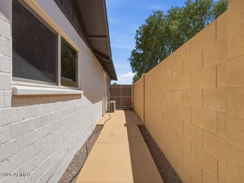 8526 Vista Dr, Scottsdale, AZ 85250