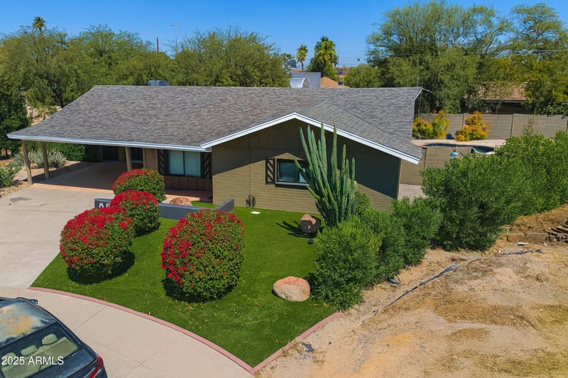 8526 E Whitton Ave, Scottsdale, AZ 85251