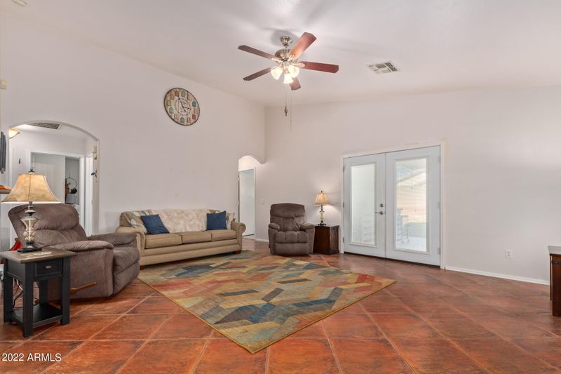 8526 W Echo Ln, Peoria, AZ 85345