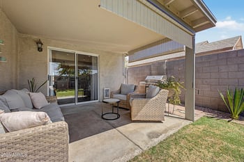 8527 Clovis Ave, Mesa, AZ 85208