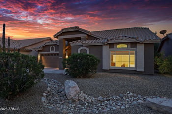 8527 E Saguaro Blossom Rd, Gold Canyon, AZ 85118