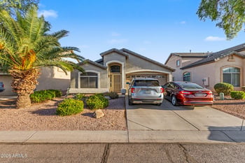 853 Mountain View Rd, San Tan Valley, AZ 85143