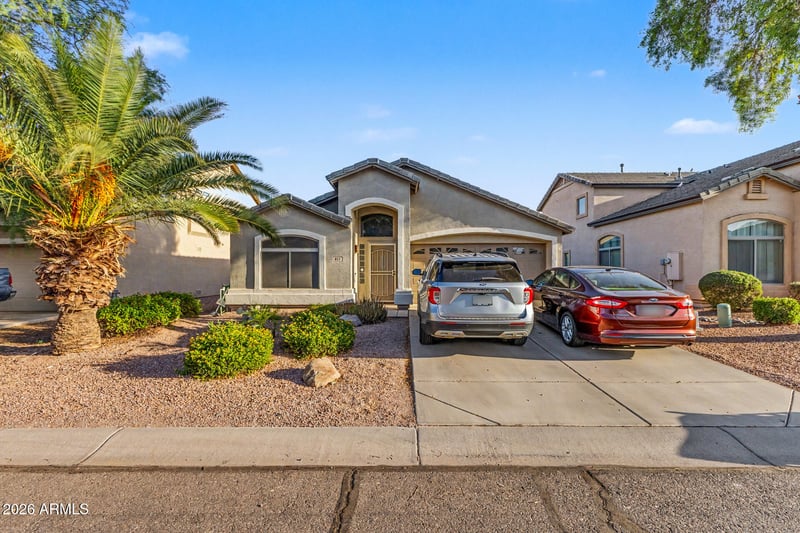 853 Mountain View Rd, San Tan Valley, AZ 85143