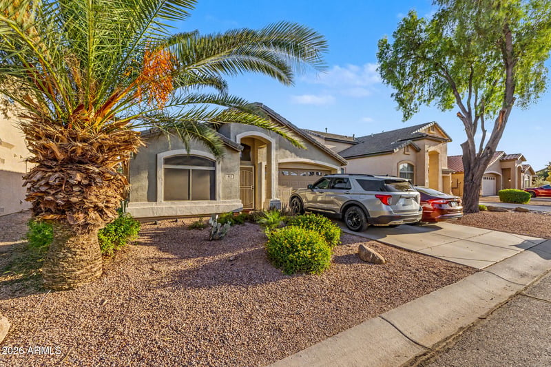853 Mountain View Rd, San Tan Valley, AZ 85143