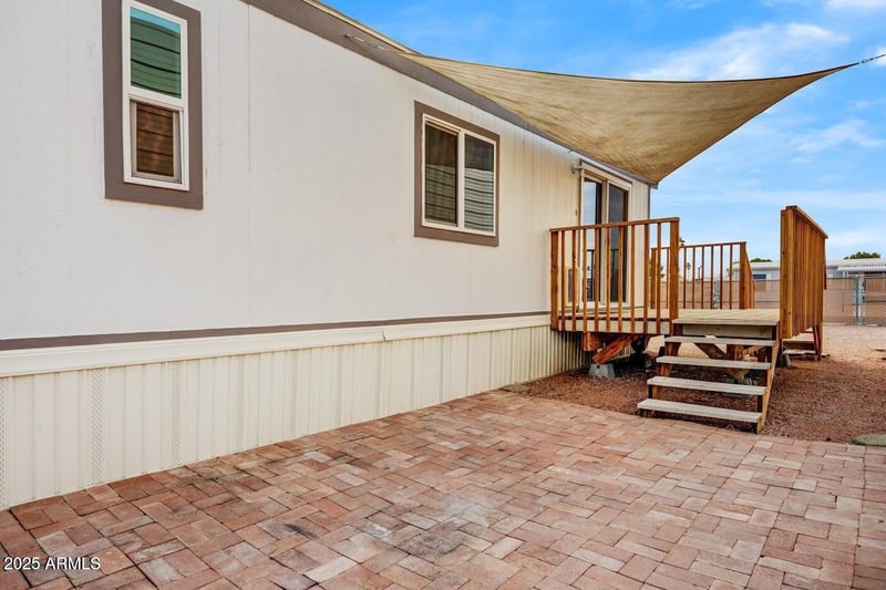 853 Evangeline Ave, Mesa, AZ 85208