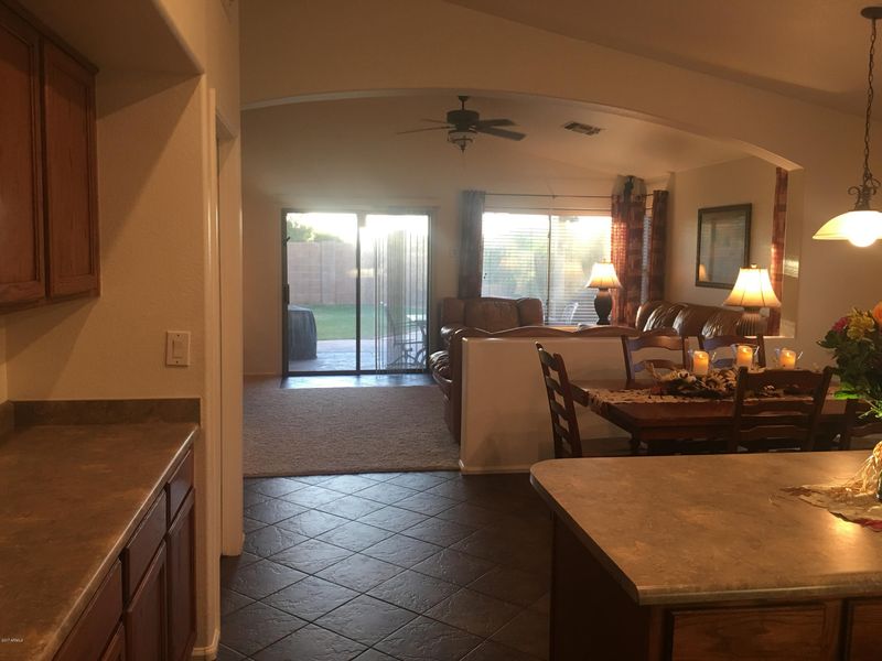 8530 N 95th Ave, Peoria, AZ 85345