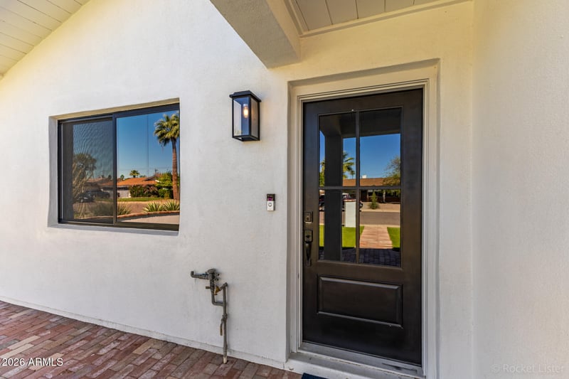 8531 Clarendon Ave, Scottsdale, AZ 85251