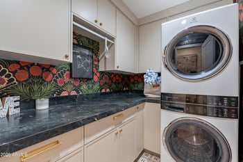 8531 E Monterey Way, Scottsdale, AZ 85251