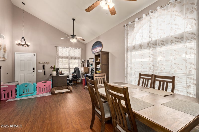 8531 Milagro Ave, Mesa, AZ 85209