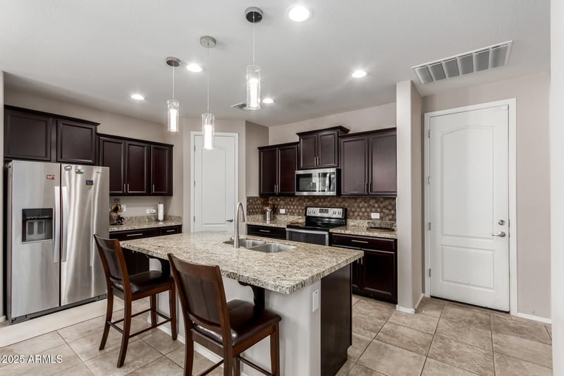 8532 40th Glen, Laveen, AZ 85339