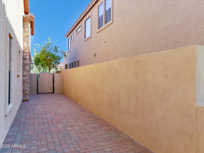 8532 E Inca St, Mesa, AZ 85207