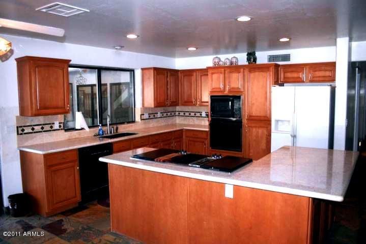 8532 S Myrtle Ave, Tempe, AZ 85284