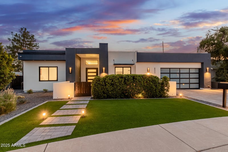 8533 E Avalon Dr, Scottsdale, AZ 85251
