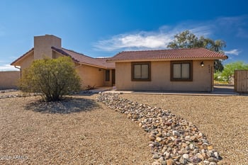 8533 Tinajas Dr, Arizona City, AZ 85123