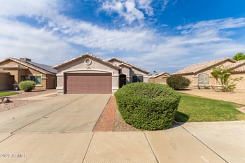 8534 Hatcher Rd, Peoria, AZ 85345