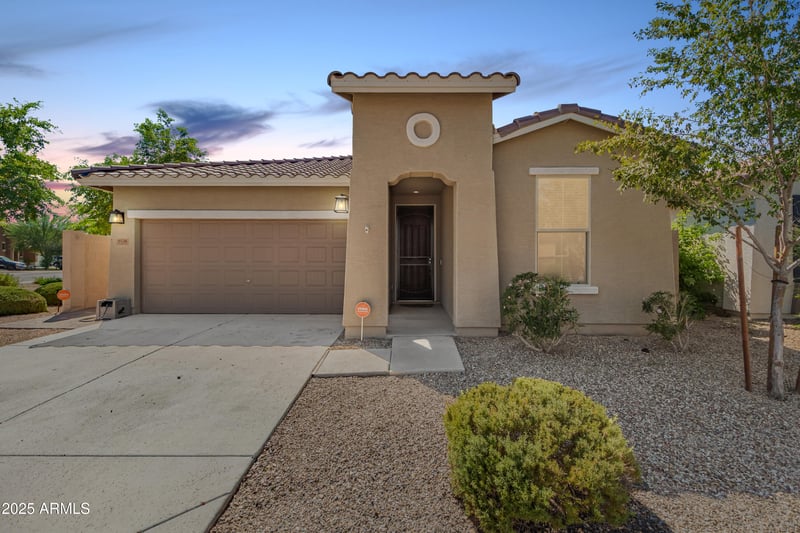 8536 40th Glen, Laveen, AZ 85339