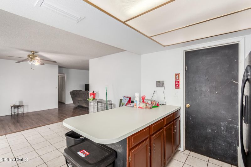 8536 N 42nd Dr, Phoenix, AZ 85051