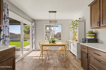 8536 Ocotillo Rd, Glendale, AZ 85305